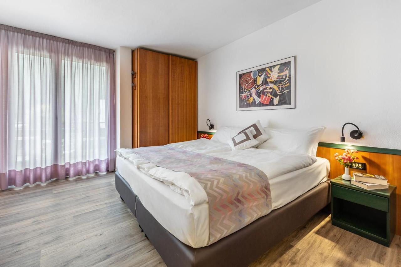 Pippo Hotel Terzolas ภายนอก รูปภาพ