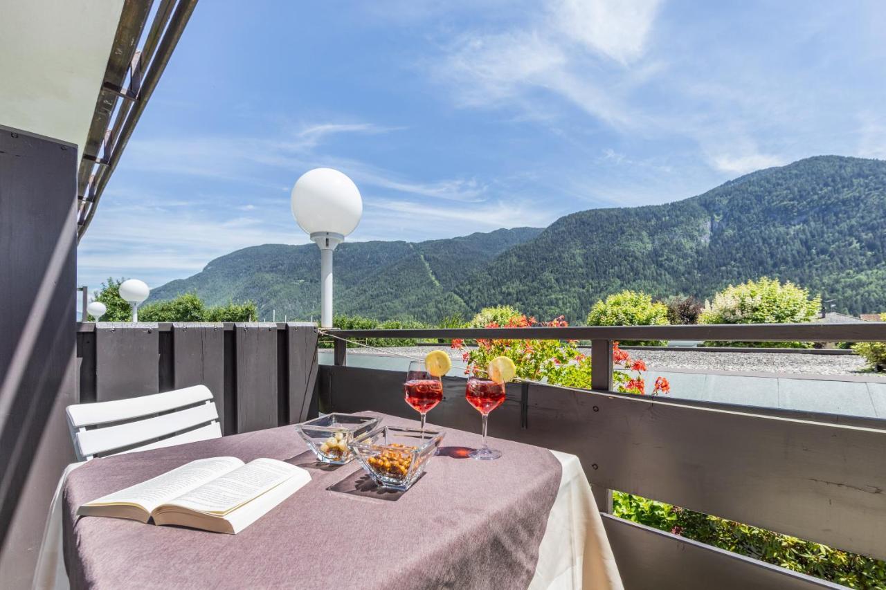 Pippo Hotel Terzolas ภายนอก รูปภาพ