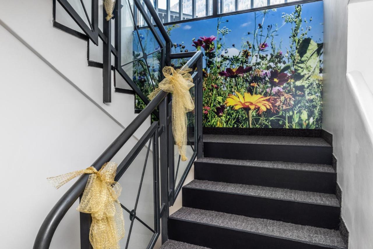 Pippo Hotel Terzolas ภายนอก รูปภาพ
